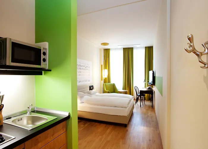 Aparthotel Townhouse 4*