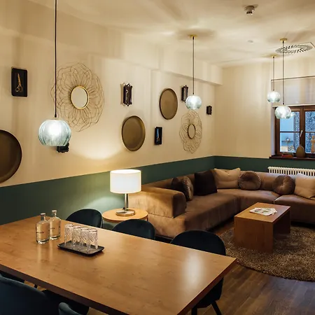 Townhouse Aparthotel