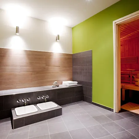 Aparthotel Townhouse 4*