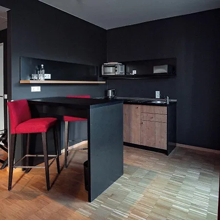 公寓式酒店 Townhouse 4*