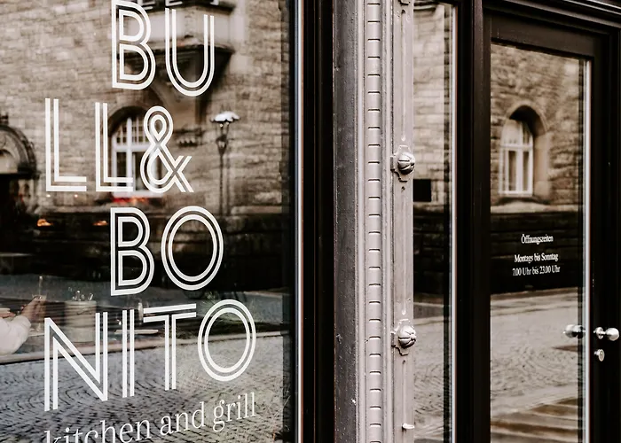 Townhouse لبسيا