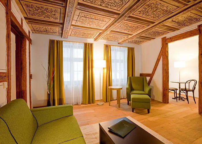 Townhouse شقة فندقية 4*