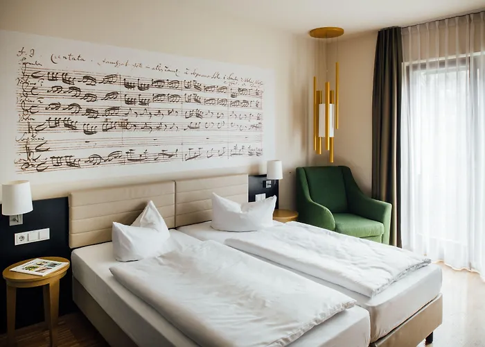 Townhouse لبسيا