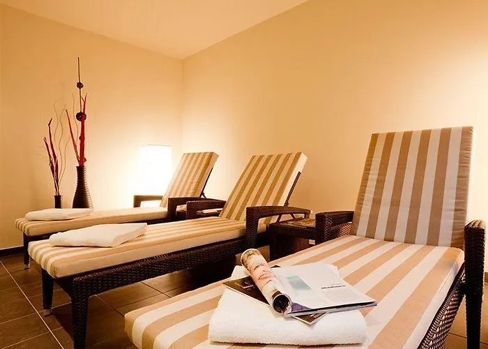 Townhouse لبسيا